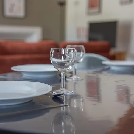 La Potiniere - House & Garden For Perfect Stays! Holiday home Ryes